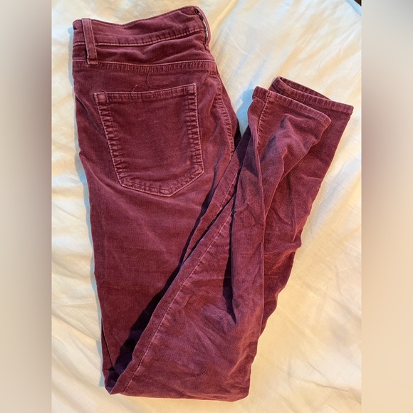 Gap Burgundy Corduroy Low-Rise Skinny Pants - Picture 2 of 5